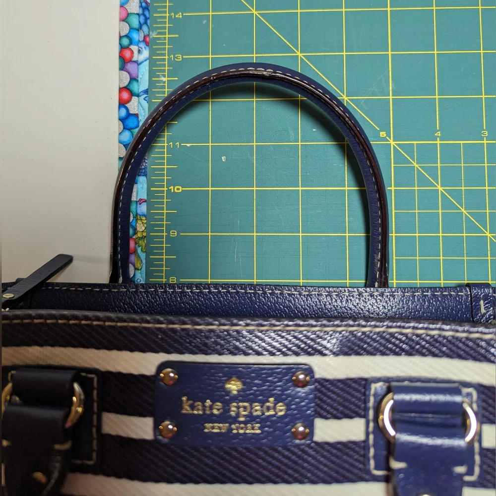 Kate Spade New York Wellesley Quinn Satchel - Picture 10 of 12